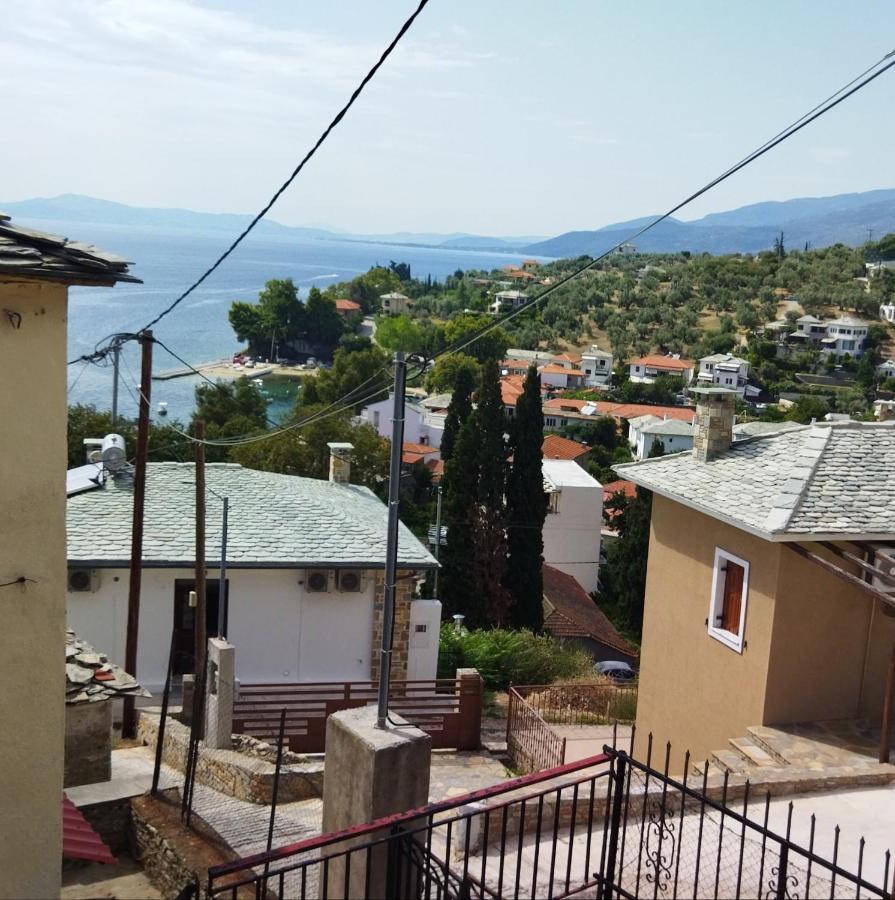 Με Θέα Το Ηλιοβασιλεμα 2 Villa Afissos Exteriör bild