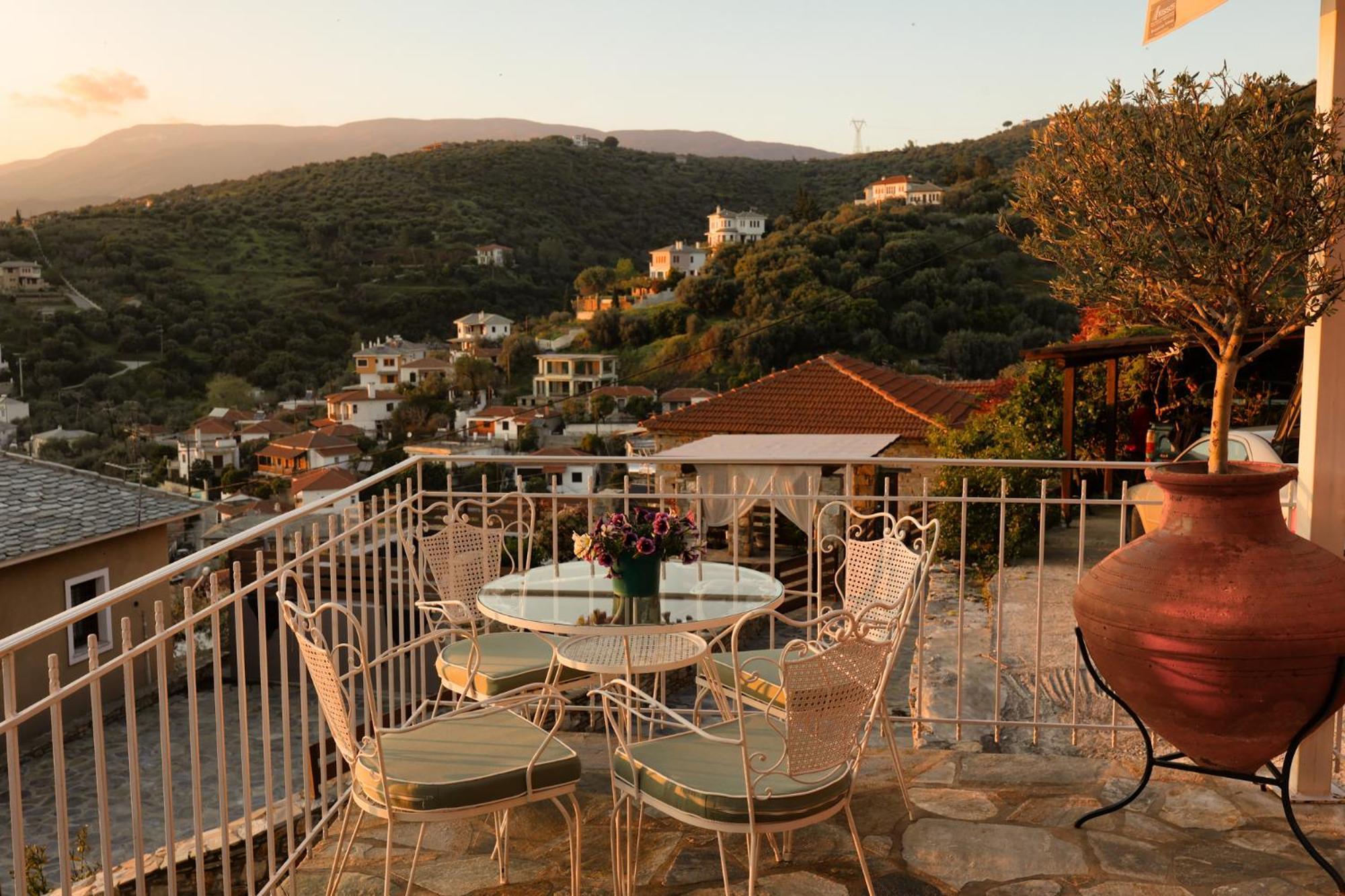 Με Θέα Το Ηλιοβασιλεμα 2 Villa Afissos Exteriör bild