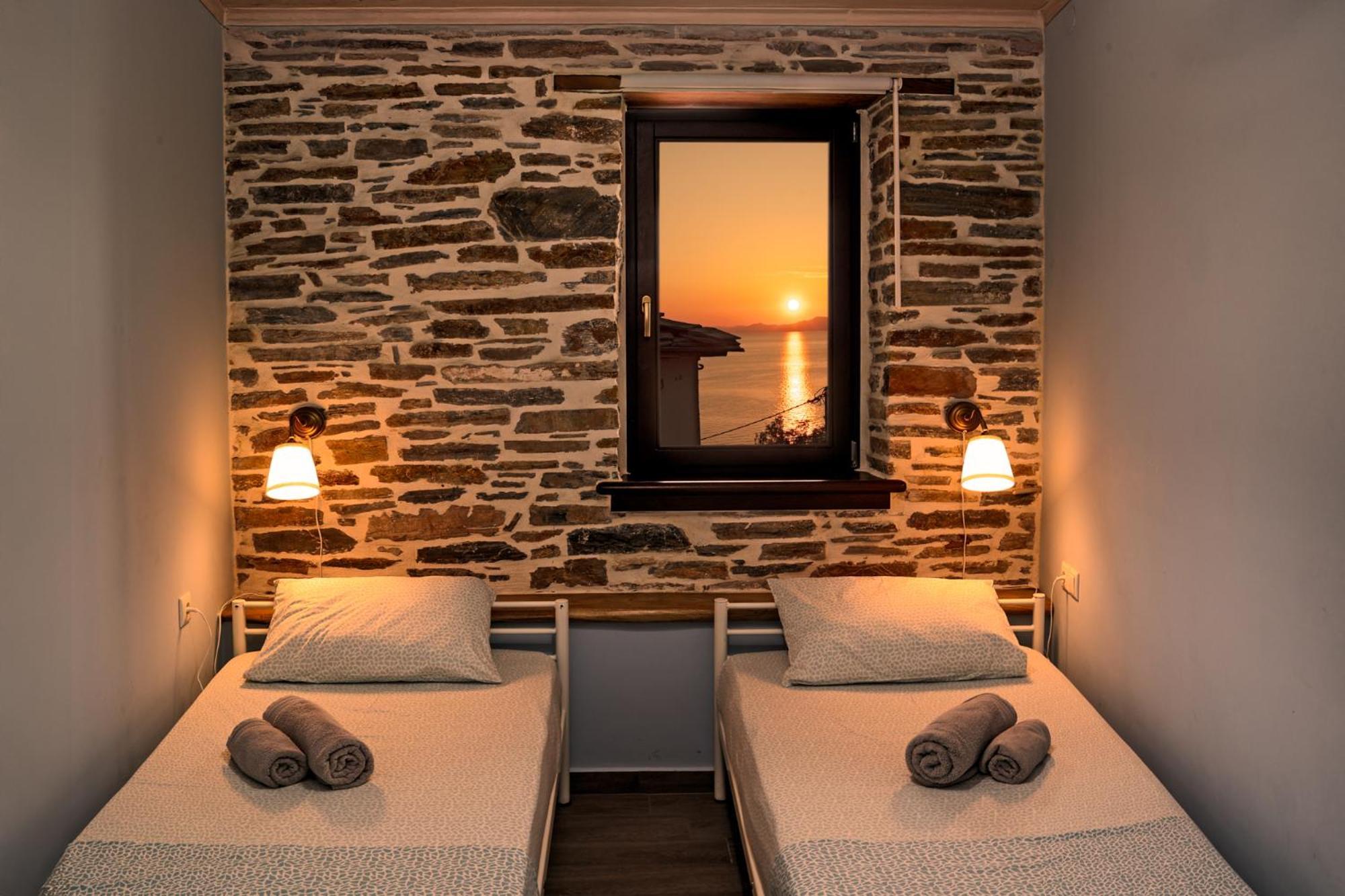 Με Θέα Το Ηλιοβασιλεμα 2 Villa Afissos Exteriör bild