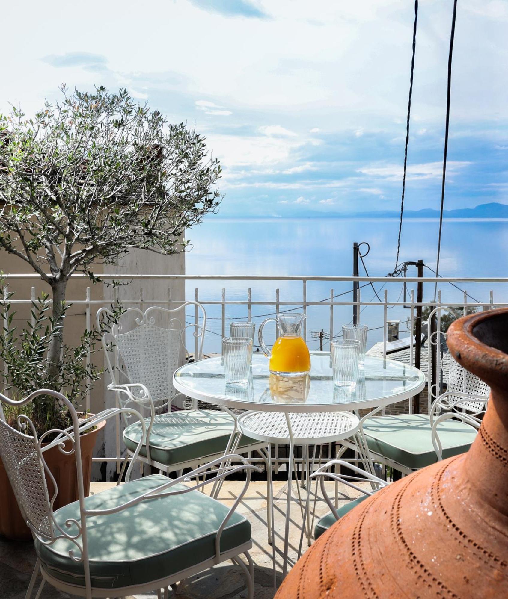 Με Θέα Το Ηλιοβασιλεμα 2 Villa Afissos Exteriör bild
